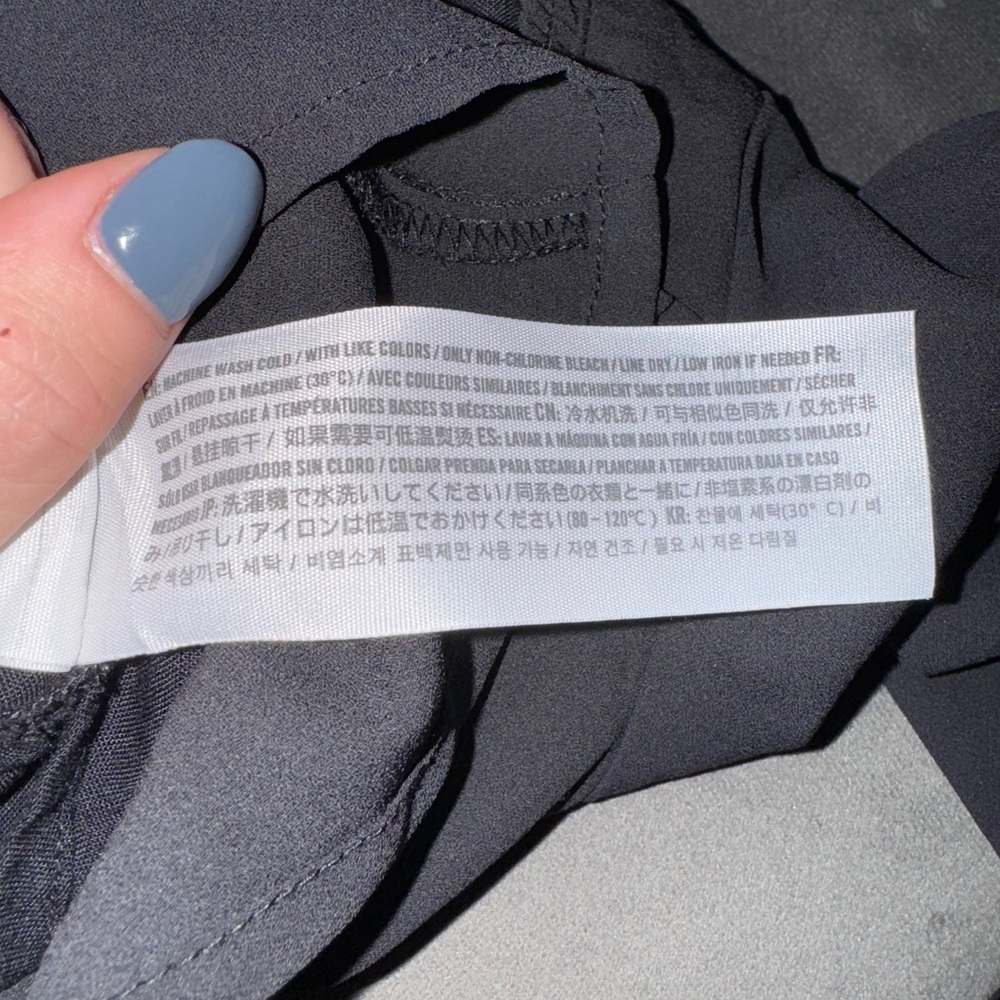 Abercrombie & Fitch Black Tie Blouse - Picture 4 of 4